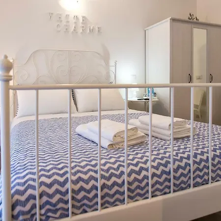 Gæstehus White Charme 3*