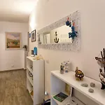 White Charme -self Check In- Guest house