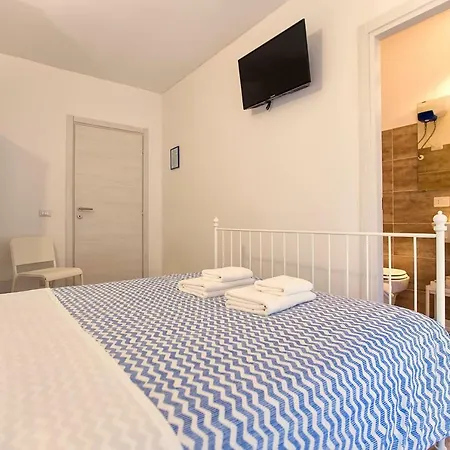 White Charme -self Check In- Guest house Alghero